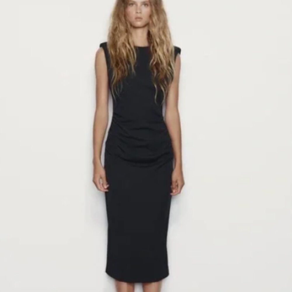 👗 Zara Shoulder Pad Midi-Dress